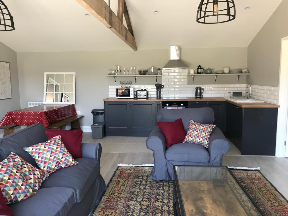 Glebe Barn, Little Glebe Farm Apartment Cheltenham Exterior foto